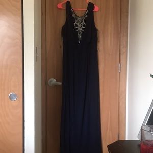 Long dark blue sleeveless dress